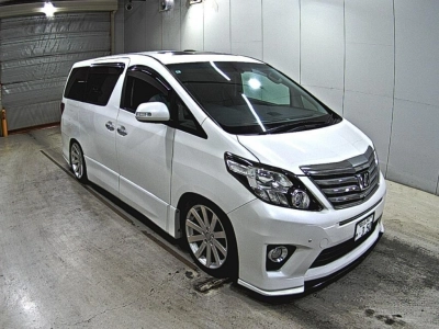 TOYOTA ALPHARD