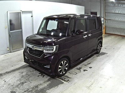 HONDA N BOX CUSTOM