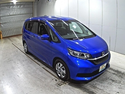 HONDA FREED HYBRID
