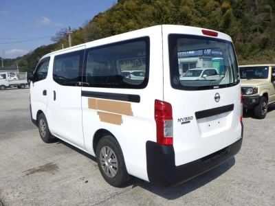 NISSAN NV350 CARAVAN