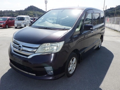 NISSAN SERENA