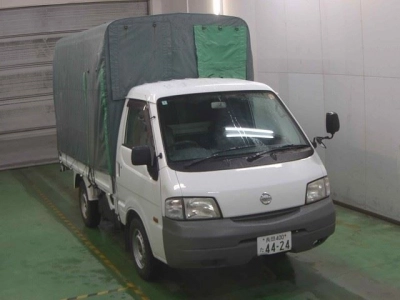 NISSAN VANETTE TRUCK