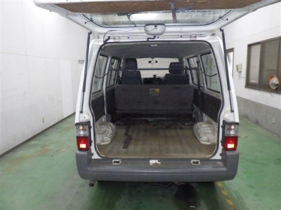 NISSAN VANETTE VAN