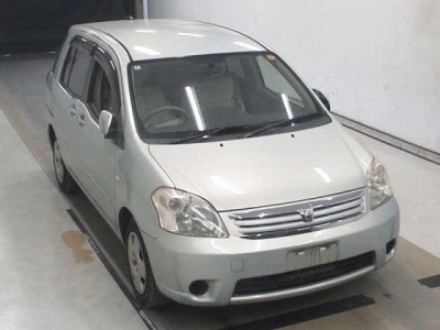 TOYOTA RAUM