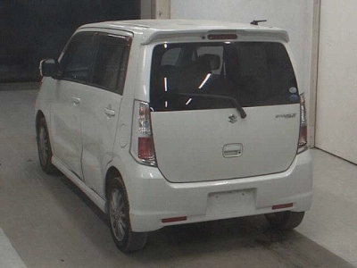 SUZUKI WAGON R STINGRAY
