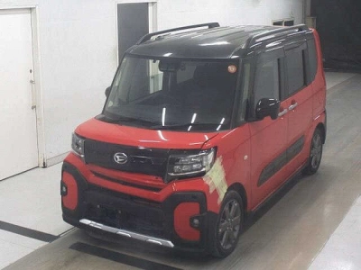 DAIHATSU TANTO FUN CROSS