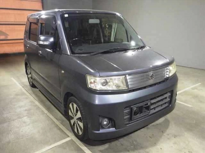 SUZUKI WAGON R STINGRAY