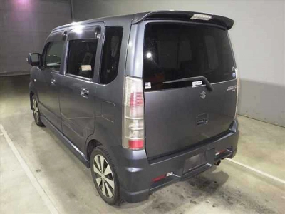 SUZUKI WAGON R STINGRAY
