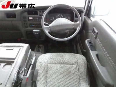 NISSAN CARAVAN