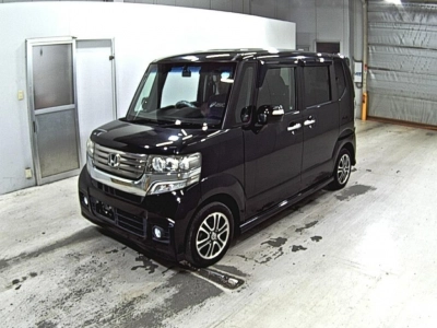 HONDA N BOX CUSTOM