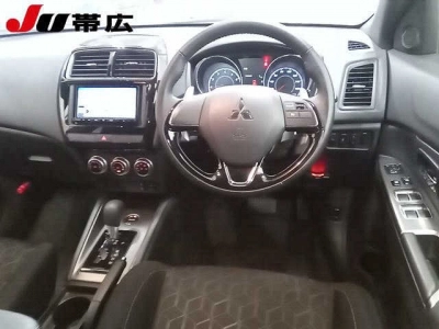 MITSUBISHI RVR