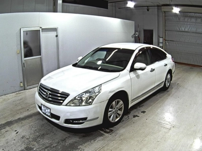 NISSAN TEANA