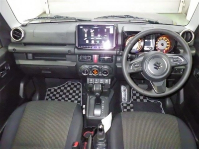 SUZUKI JIMNY NOMADE