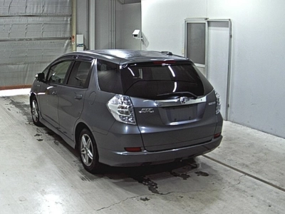 HONDA FIT SHUTTLE HYBRID