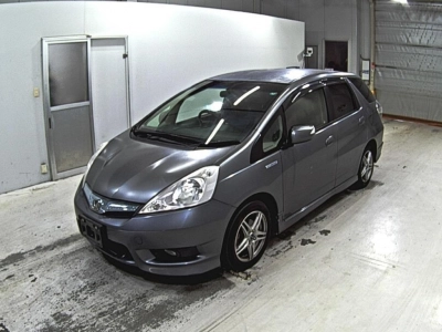 HONDA FIT SHUTTLE HYBRID