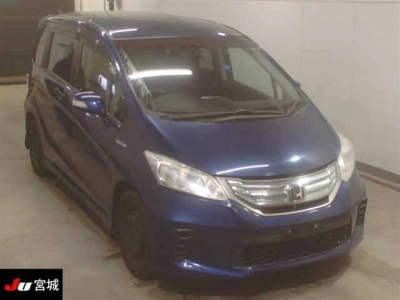 HONDA FREED
