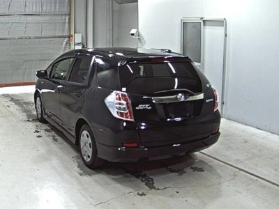HONDA FIT SHUTTLE HYBRID