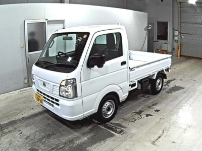 NISSAN CLIPPER TRUCK