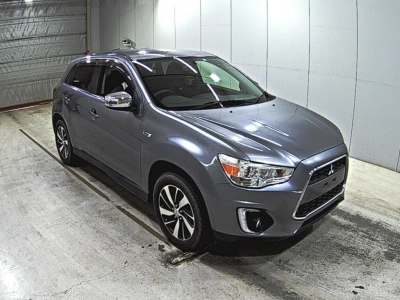 MITSUBISHI RVR