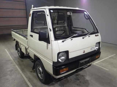 MITSUBISHI MINICAB