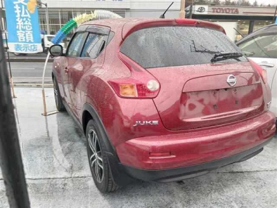 NISSAN JUKE