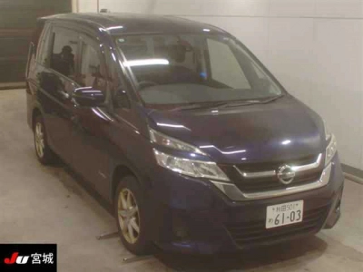 NISSAN SERENA