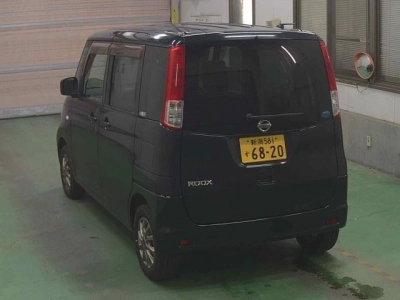 NISSAN ROOX