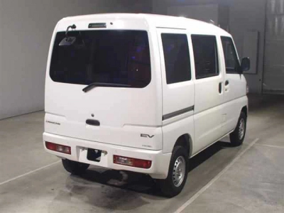 MITSUBISHI MINICAB