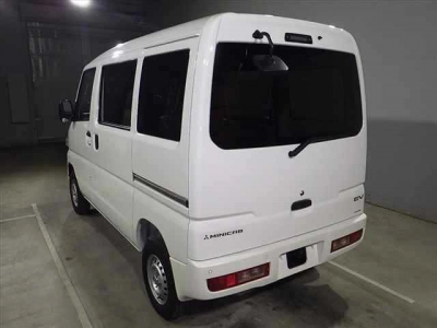 MITSUBISHI MINICAB