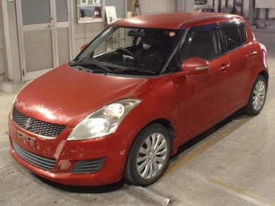 SUZUKI SWIFT