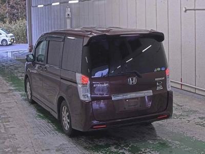 HONDA STEPWGN SPADA