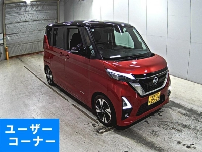 NISSAN ROOX