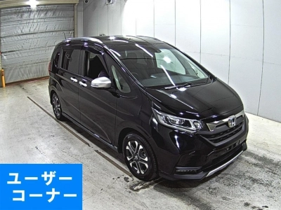 HONDA FREED + HYBRID