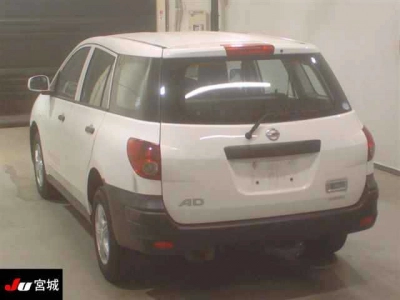 NISSAN AD VAN