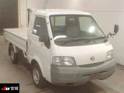 NISSAN VANETTE TRUCK