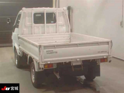 NISSAN VANETTE TRUCK
