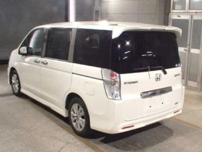 HONDA STEPWGN SPADA