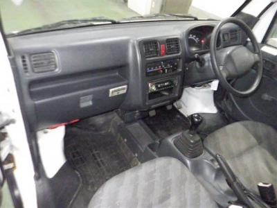 SUZUKI CARRY TRUCK