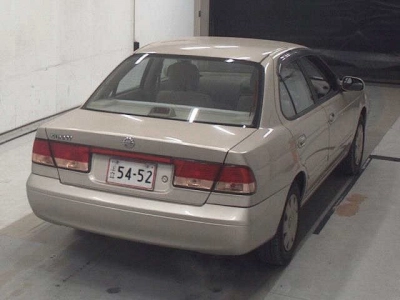 NISSAN SUNNY