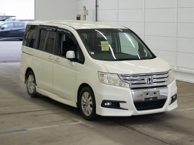 HONDA STEPWGN SPADA