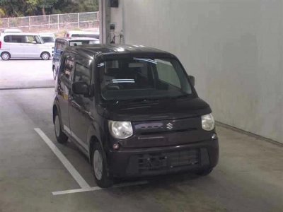 SUZUKI MRWAGON