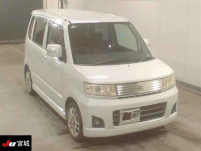 SUZUKI WAGON R STINGRAY