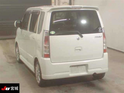 SUZUKI WAGON R STINGRAY