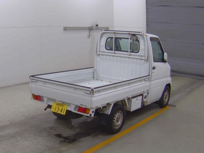 NISSAN CLIPPER TRUCK