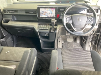HONDA STEPWGN SPADA