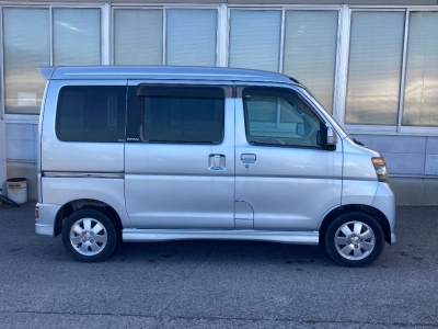 DAIHATSU ATRAI WAGON
