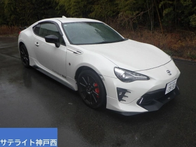 TOYOTA 86