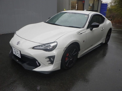 TOYOTA 86
