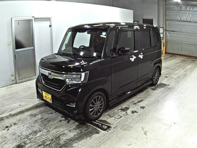 HONDA N BOX CUSTOM