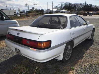 TOYOTA CARINA ED